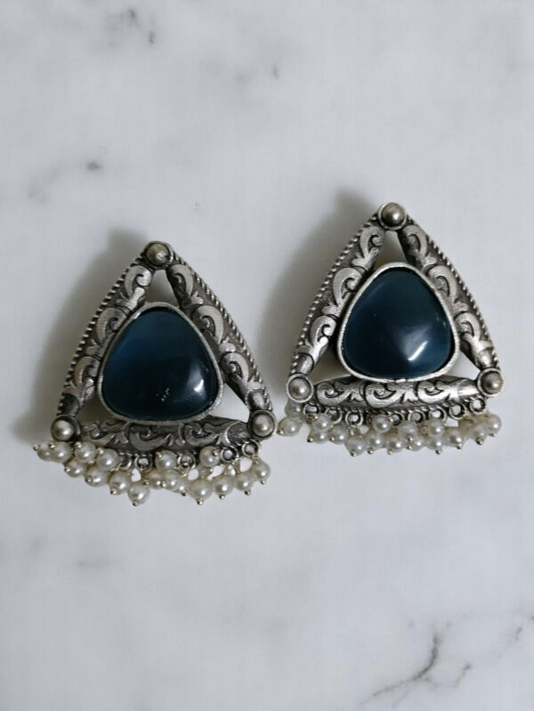 Oxidized Blue Studs