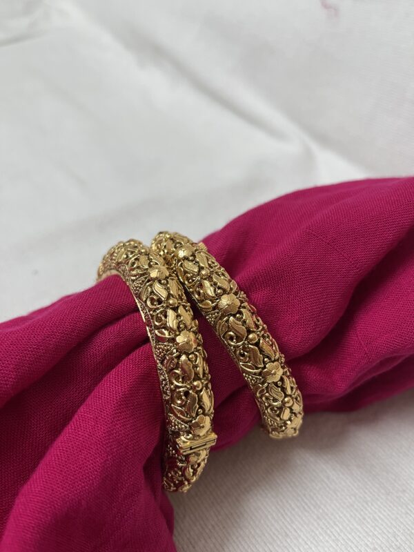 Gold plated Kaddas