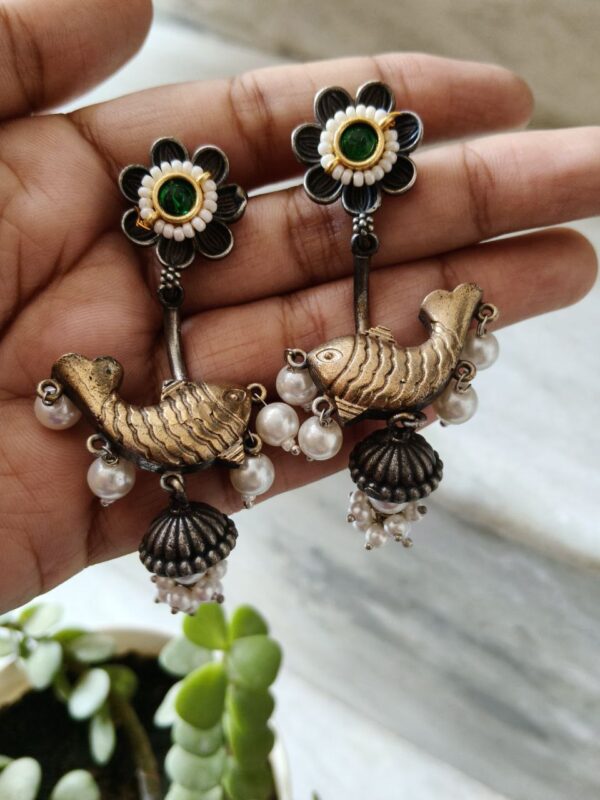 Vintage Fish Design Earrings with Pearl Clusters - Image 3