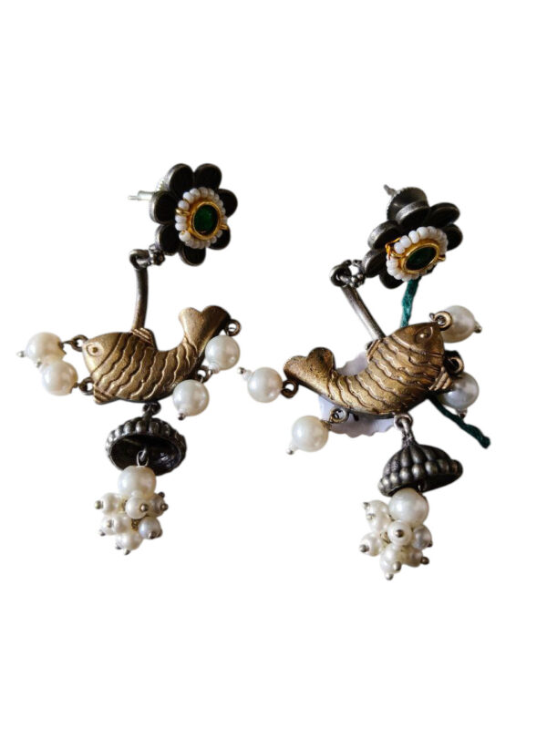 Vintage Fish Design Earrings with Pearl Clusters - Image 2