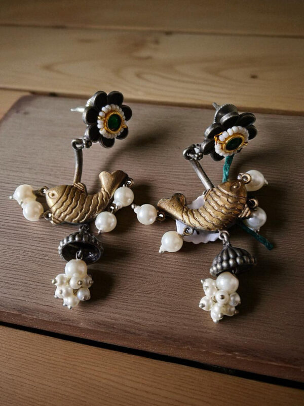 Vintage Fish Design Earrings with Pearl Clusters